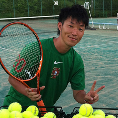 テニススクールコーチ